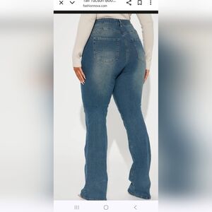 Fashion Nova Women's Boot Cut Jeans in Blue
